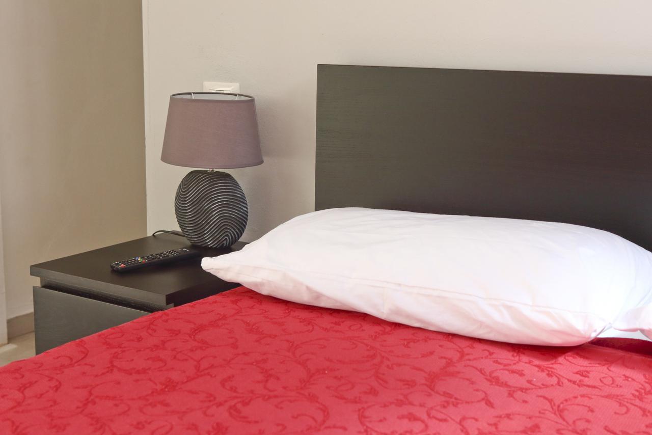 Palazzo Melnis Bed & Breakfast Cefalu Bagian luar foto