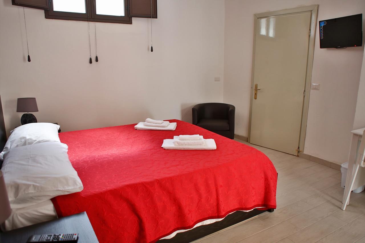 Palazzo Melnis Bed & Breakfast Cefalu Bagian luar foto